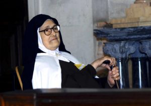 Sister Lucia dos Santos, one of the three children who saw Our Lady of Fatima in 1917, is pictured in a 2000 photo. Bishop Virgilio Antunes of Coimbra, Portugal, formally closed the local phase of investigation into her life and holiness Feb. 13 in the Carmelite convent of St. Teresa in Coimbra, where she resided until her death in 2005 at the age of 97. (CNS photo/Paulo Carrico, EPA) See FATIMA-LUCIA-CAUSE Feb. 14, 2017.