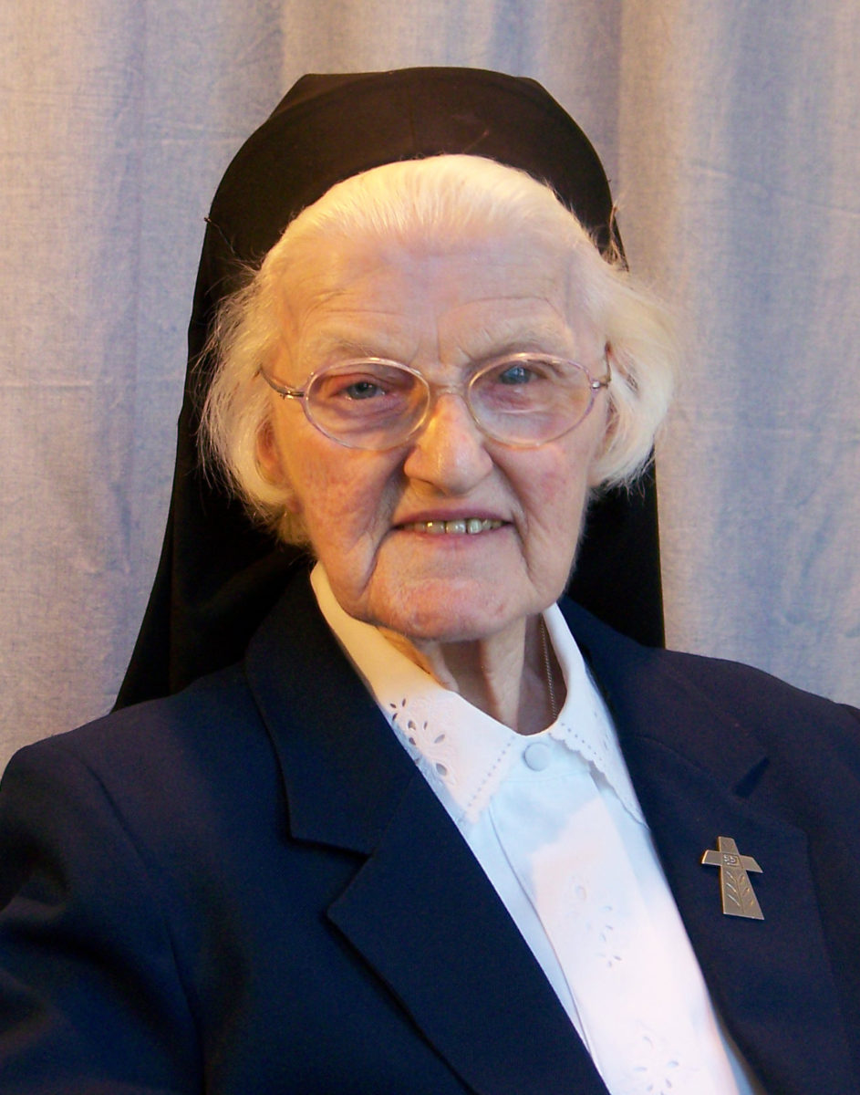 Holyoke — Sister Patricia Francis Sharron (lillian), 93, A Member Of 