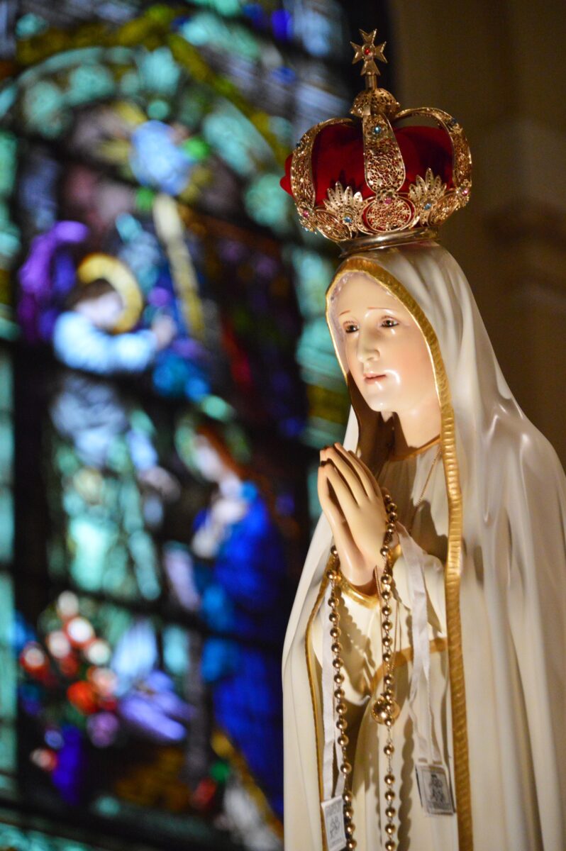 web-lady-fatima-statue-our-lady-of-fatima-international-pilgrim-statue_1441060127826.jpg?w=620&h=348&crop=1